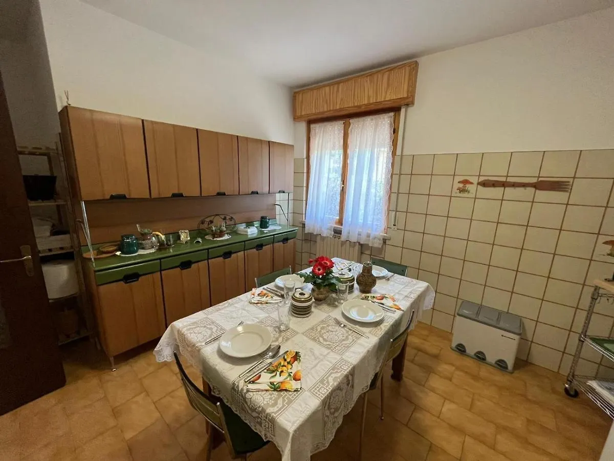 Holiday home Secret Garden Egle Villa Caprino Veronese